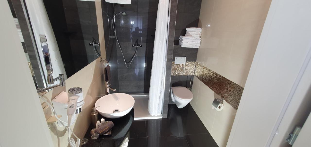 Villa Taan Royal Rewal Habitación foto